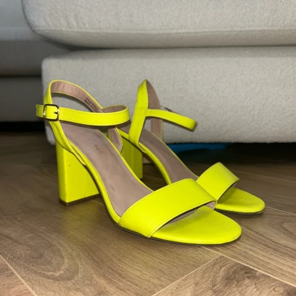 Vibrant Yellow Women's Block Heel Sandals